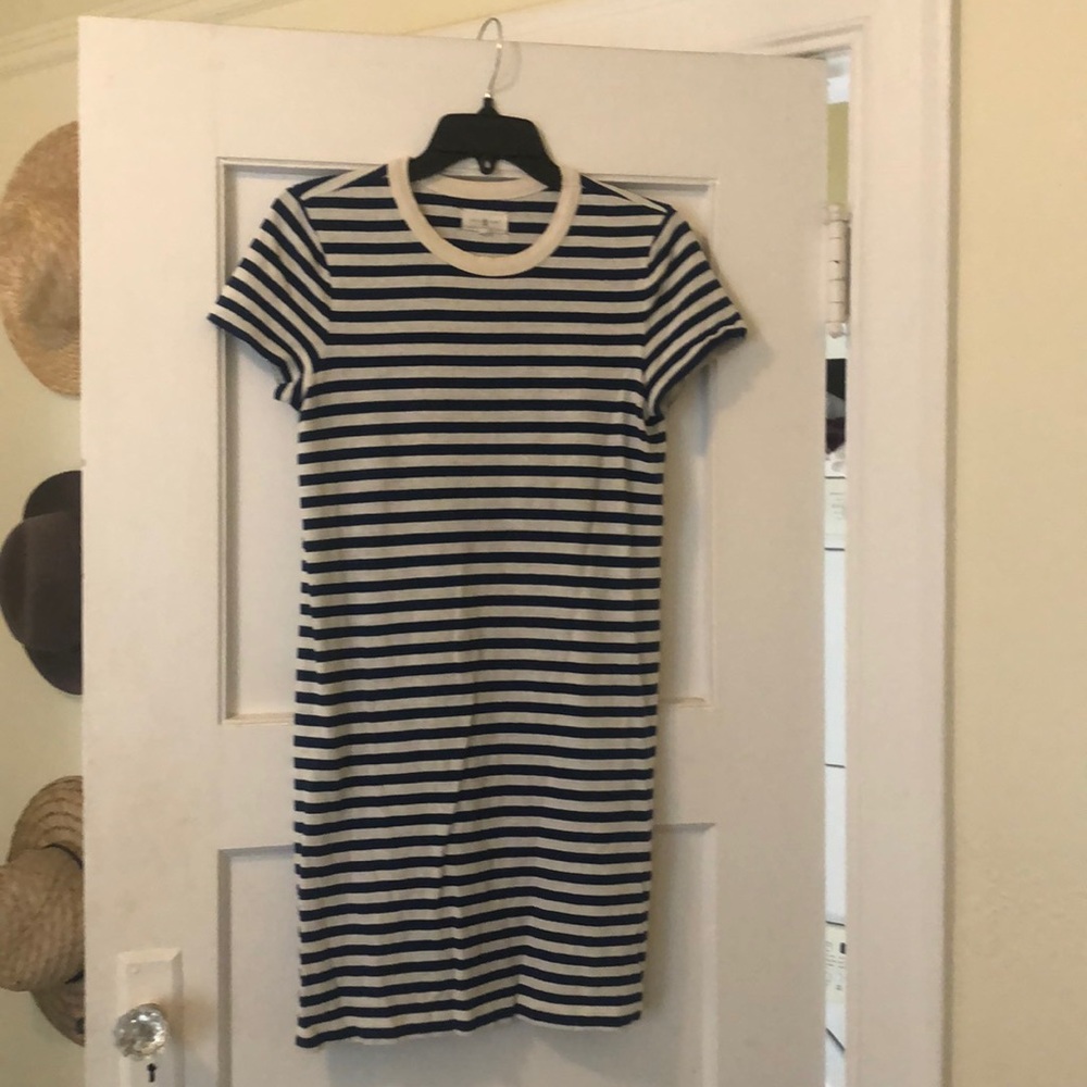 Lou & Grey dress